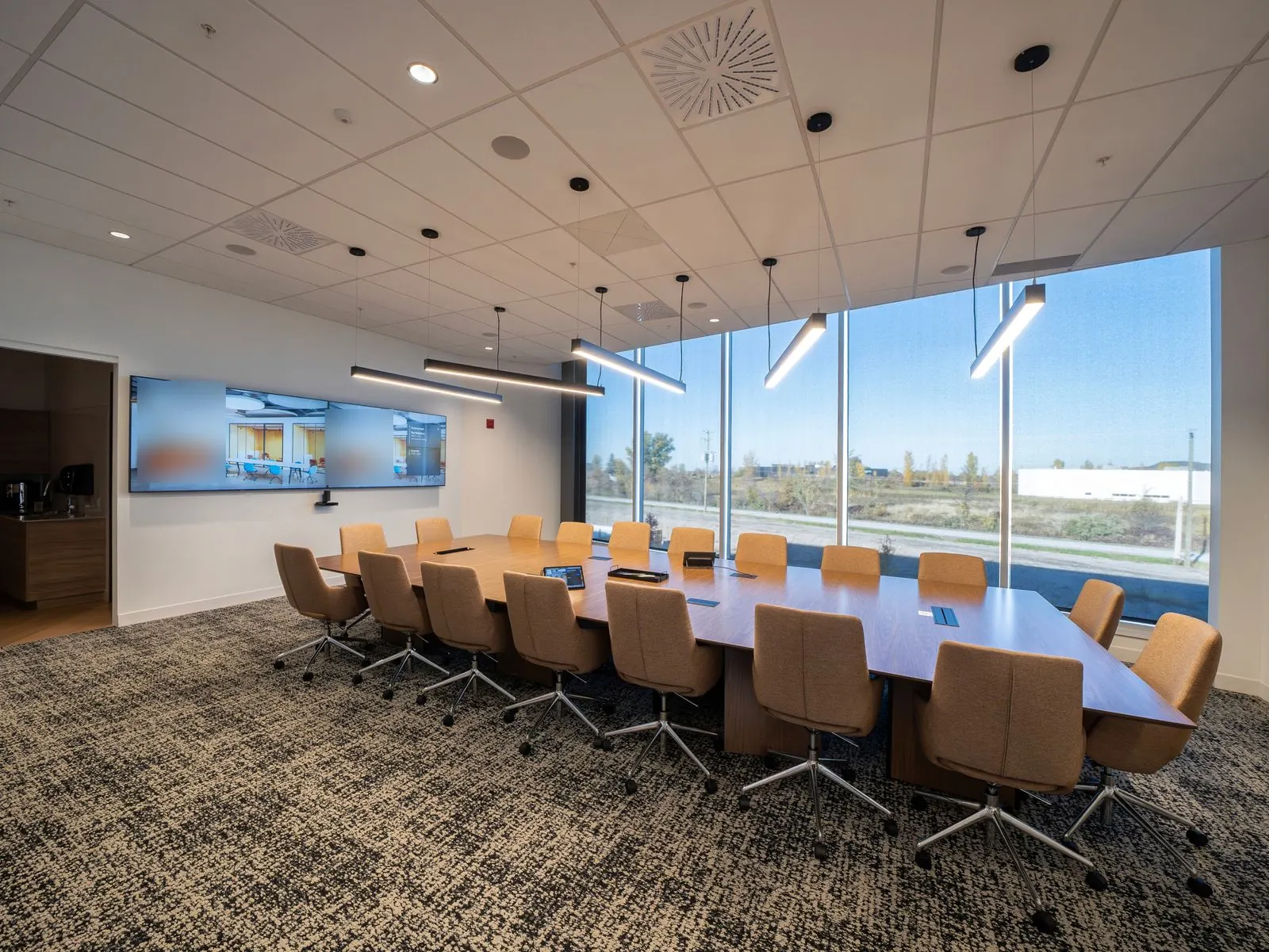 Salles de conférence et lounge modulable pour un siège social